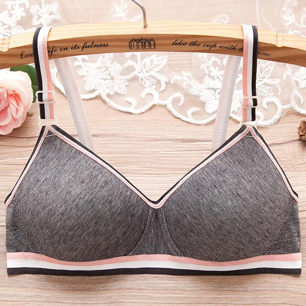Тренировочный бюстгальтер для молодых девушек беспроводной с подбивкой