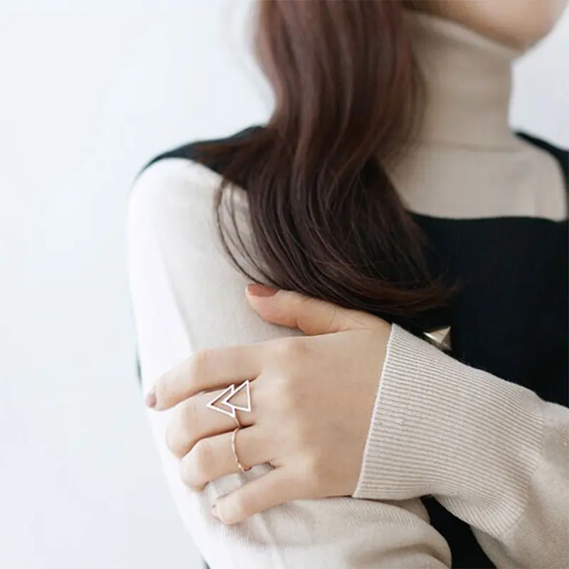 Женское кольцо из серебра 100% пробы с двойным треугольником|Кольца| |