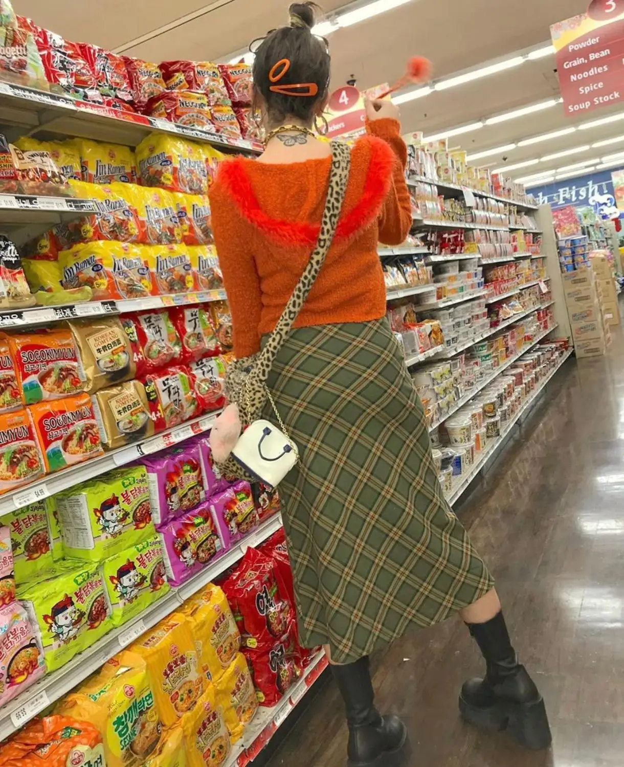 Винтажная зеленая клетчатая длинная юбка в стиле ретро старой школы до середины