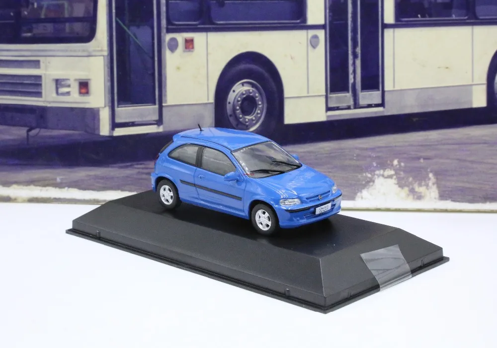 I XO 1:43 CHEVRO LET CELTA 1 0 200 бутик игрушечный автомобиль из сплава для детей Детские