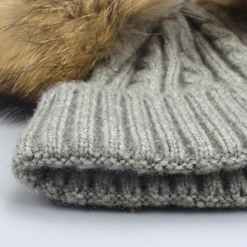 

Mother Kids Warm Winter Caps Real Fur Pom Pom Beanie Wool Knitted Hat For Baby Boys Girls Pompom Raccoon Balls Beanie Cap Bonnet