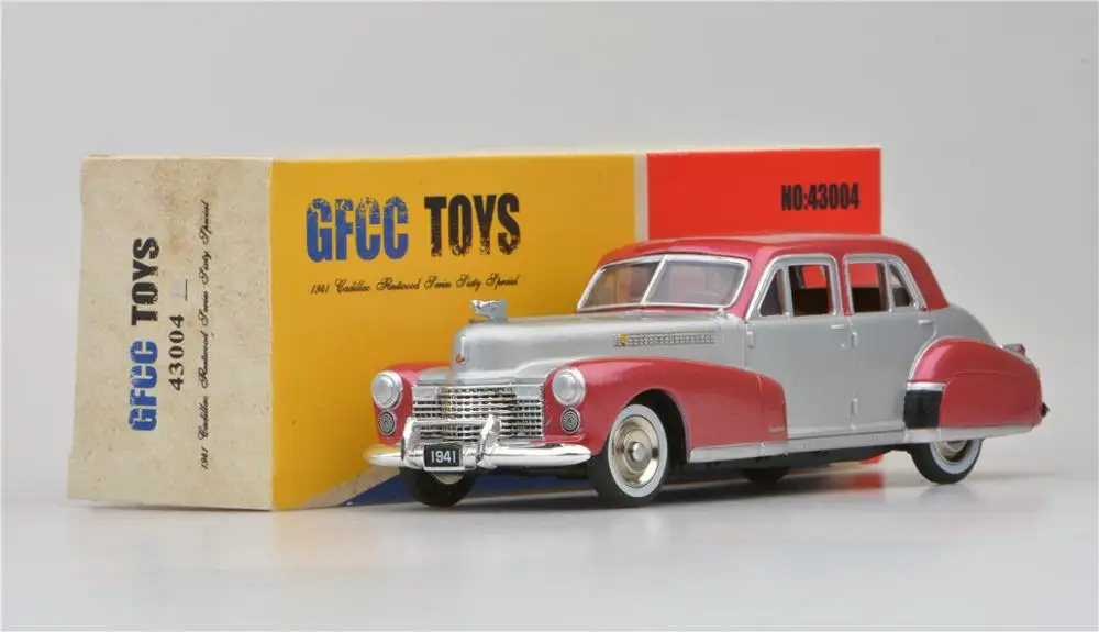 Серебристый GFCC игрушки 1:43 1941 Cadillac Fleetwood серия Sixty модель автомобиля из специального сплава - Цвет: Серебристый