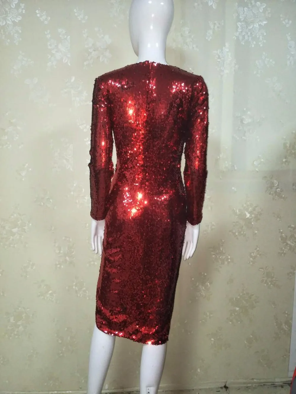 2017 vestidos женское красное платье с длинным рукавом и v образным вырезом расшитое