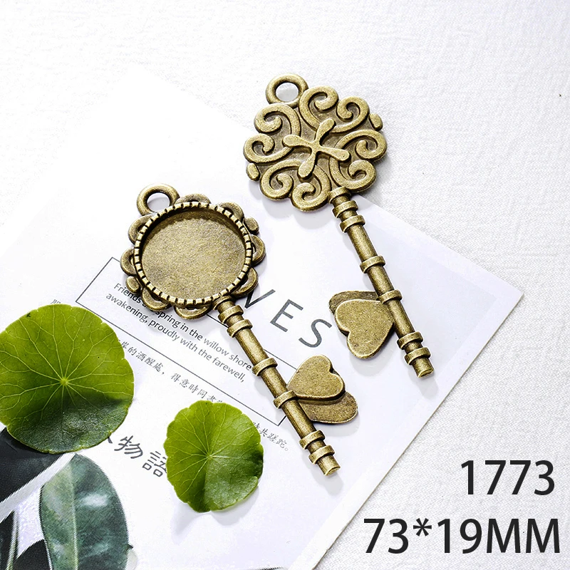 

73*19mm 2pcs Key Alloy Pendant For Diy Jewelry Making 2 Colors Antique Silver Antique Bronze No.1773