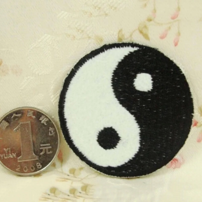 1 шт. классические Feng Shui Yin Yang Вышитые заплаты флага Тай китайский даосизм символ
