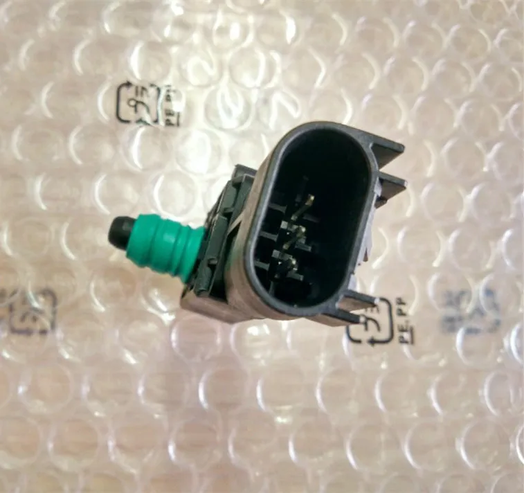 Новинка чехол с датчиком давления топливного насоса и вентиляционным отверстием