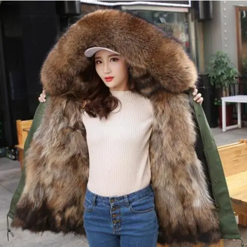 WSYORE Parkas одежда женская Новинка Зима размера плюс женские толстые куртки из меха енота пальто средней длины с капюшоном из лисьего меха для женщин NS515 - Цвет: green ben se