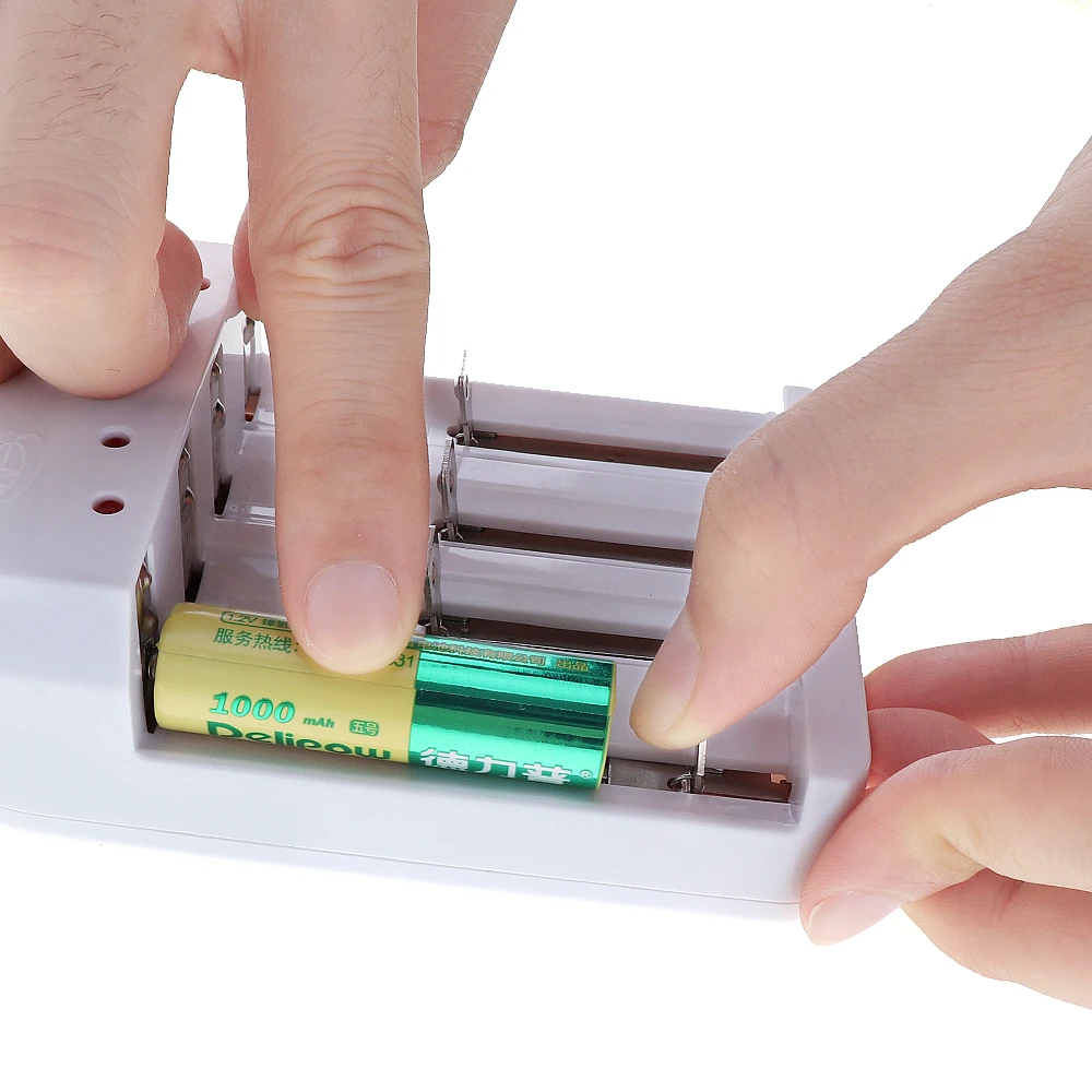 4 слота универсальный литий NiMH зарядное устройство Регулируемый для 26650 18650 16340 14500