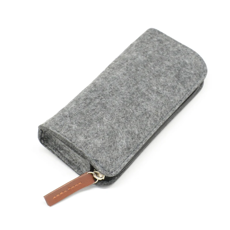 Фетровый пенал с большой вместимостью