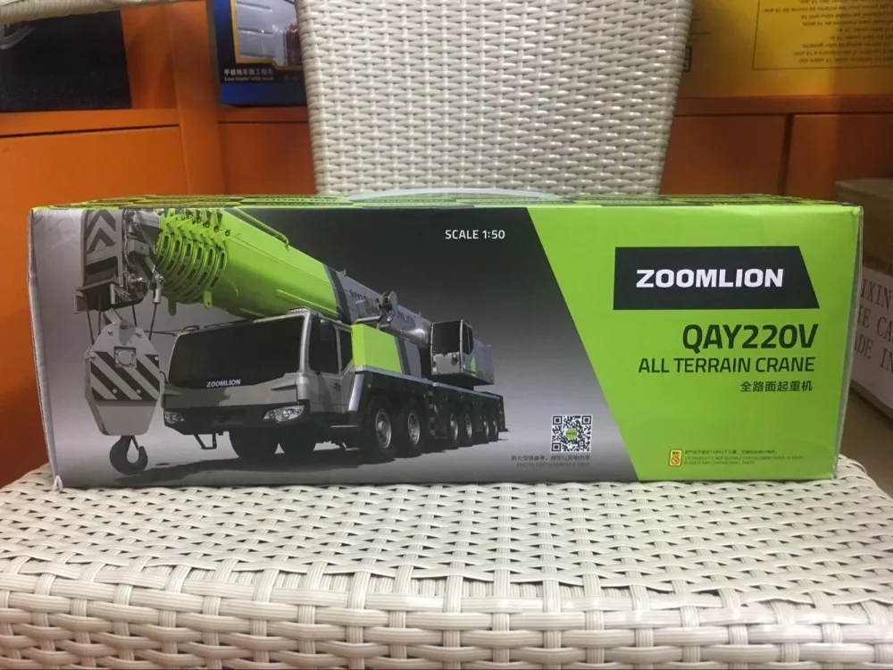 Новинка в коробке Zoomlion QAY220T QAY220 вездеходный кран зеленый 1:50 литые модели|dump