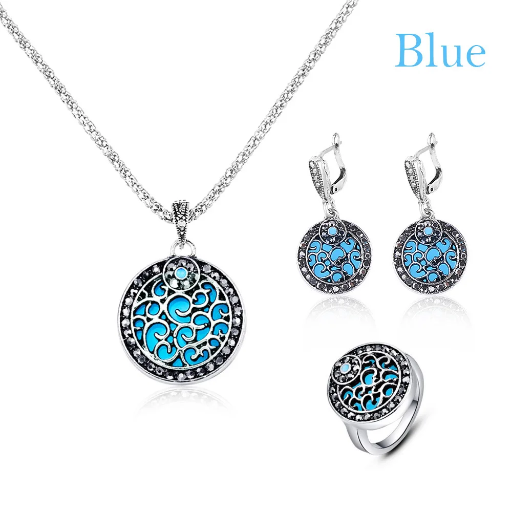blue 3 шт./компл. Цепочки и ожерелья серьги кольцо комплект ювелирных изделий Винтаж античные с серебристым покрытием круглый кулон красный смолы черного цвета Стразы ювелирные наборы - Окраска металла: blue