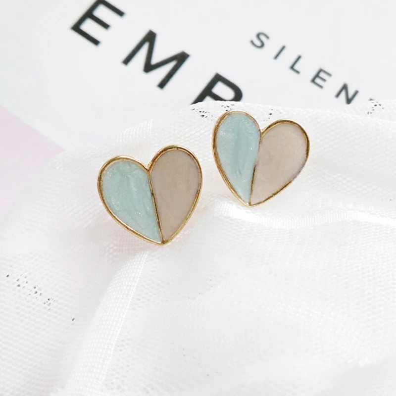 Простые серьги в форме сердца японском и южнокорейском стиле популярные