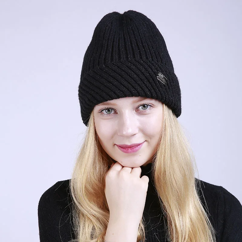 Женских Skullies шапочки Шапки зима теплая Шапки модные меховые шапки Рик и Морти известный бренд Элитный бренд кашемировый плед Лыжная маска - Цвет: BLACK