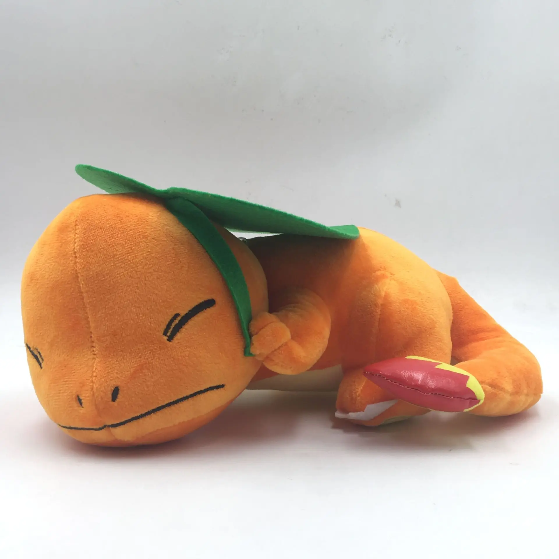 Обувь для косплея Аниме спальный Charmander мягкий милый плюшевый подушки игрушки |