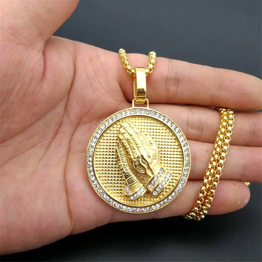 Купи Iced Out Round Praying Hands Necklace & Pendant With Stainless Steel Chain Gold Color Bling Cubic Zircon Men's Hip hop Jewelry F за 677 рублей в магазине AliExpress