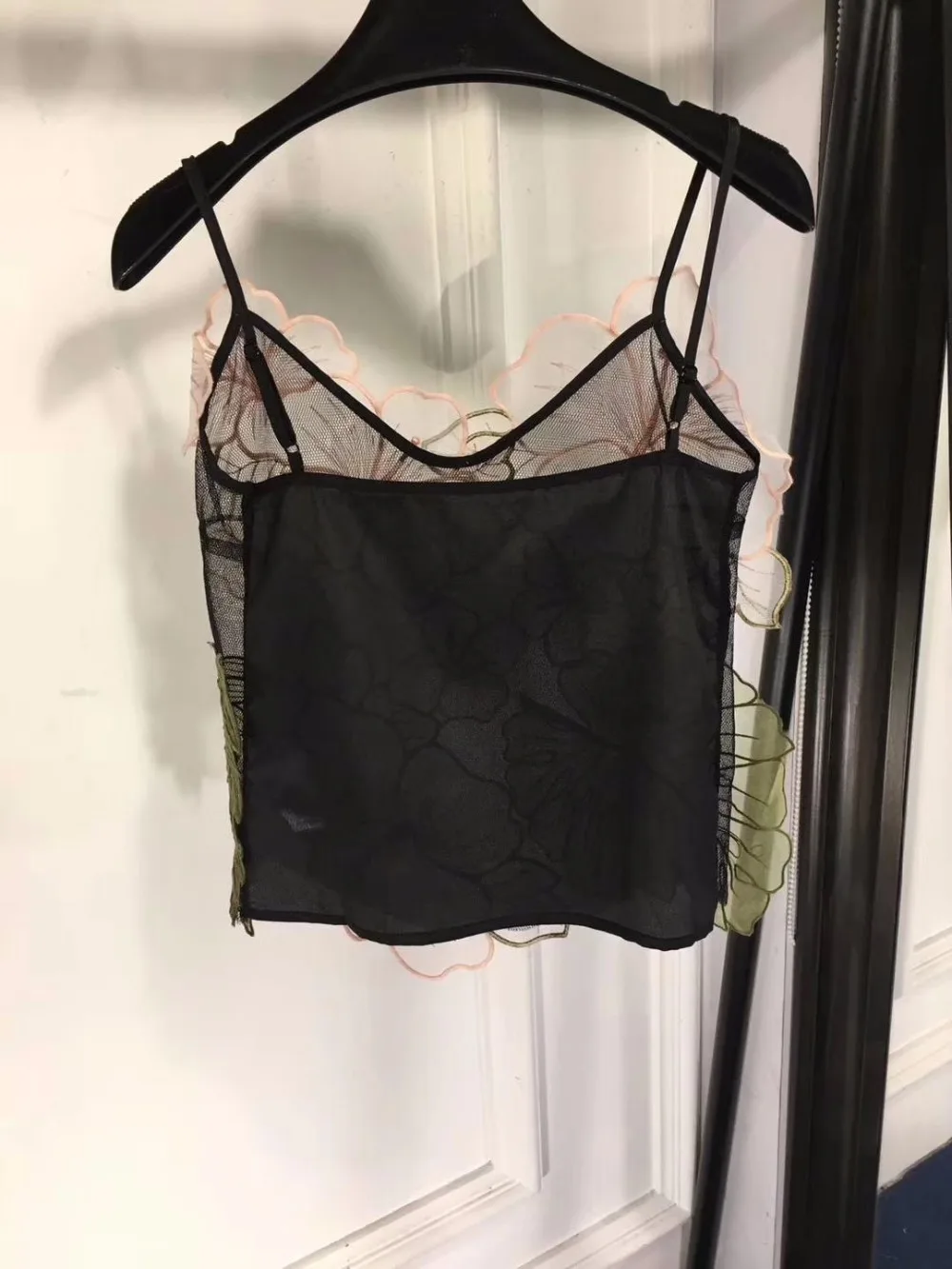 

Sexy crop top three-dimensional flower decoration cropped feminino wild women's vest summer tops for women 2018 boho short top