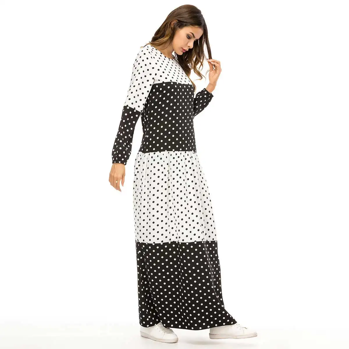 Женское длинное платье в черно белый горошек мусульманское макси арабском стиле