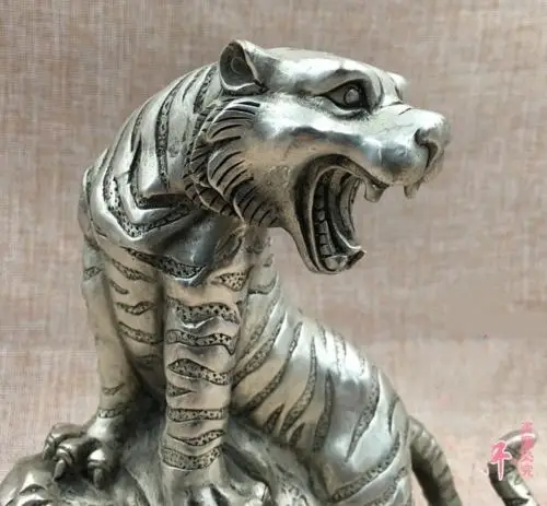 Китайская фольклорная Серебряная дикая свирепная статуя зодиака Fengshui с