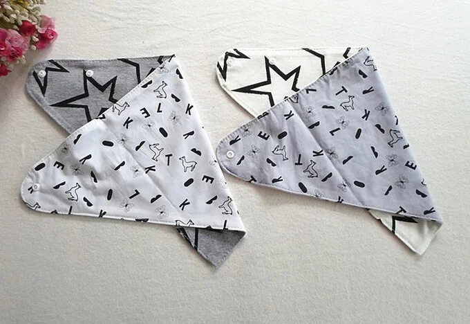 2018 Fashion Baby Bibs with Stars Button Style Boy Solid Moms Care Slabbers Pure Cotton Bandana Bib for Newborn | Детская одежда и