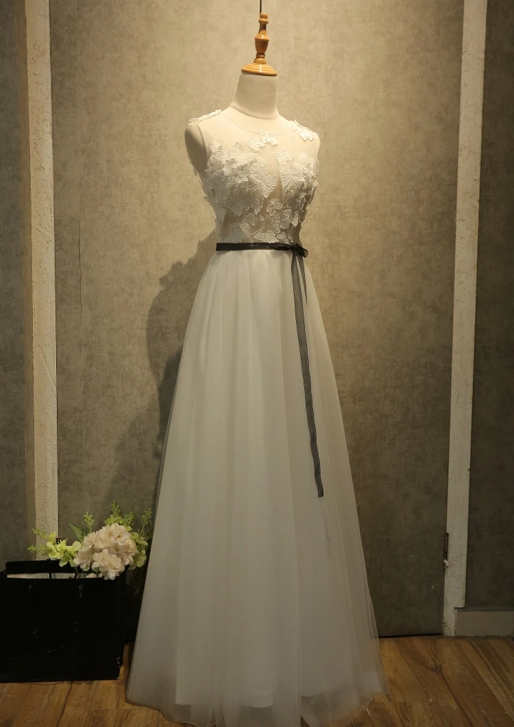 Халат де вечер Новый Пром Платья 2017 Scoop Аппликация Кружева Черный Sash Длина Пола