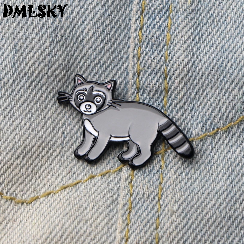 DMLSKY Procyon Lotor Bear эмаль булавки брошка мультфильм очаровательные милые броши значок для одежды платье Дети Pin M3256