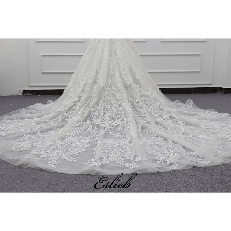

Eslieb 2019 new products Eslieb Guangzhou latest princess royal satin white V-neck long sleeve wedding dress ball gown SJ009-3