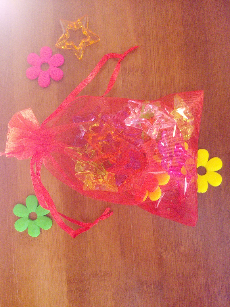 500 шт. 17*23 см комплект однотонной одежды красного цвета из органзы подарок мешок