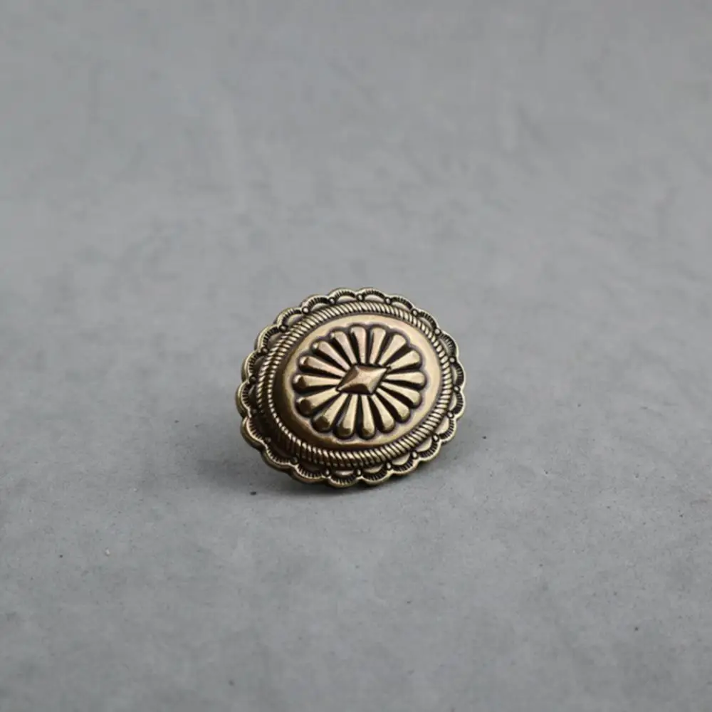 Leahter ремесло оборудование Ретро стиль Хризантема Conchos Металл античная латунь