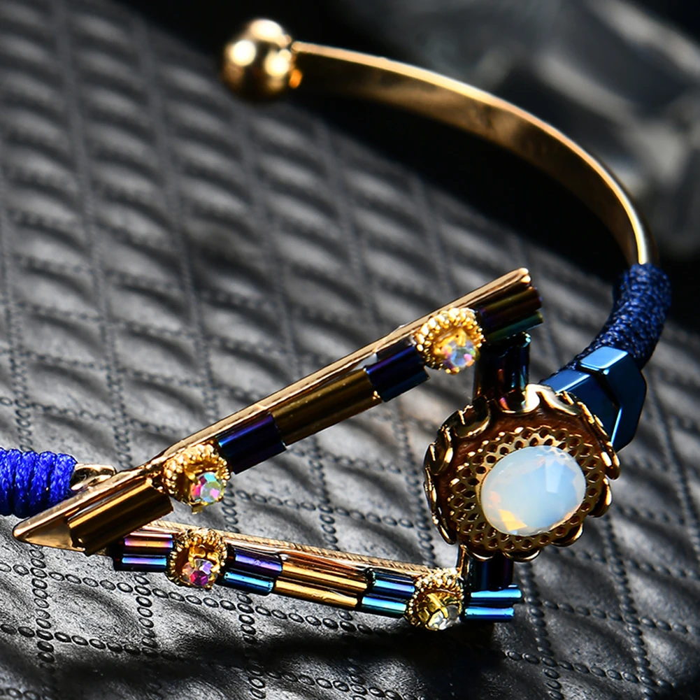 Женский браслет с треугоником стразами для вечеринок | Украшения и аксессуары