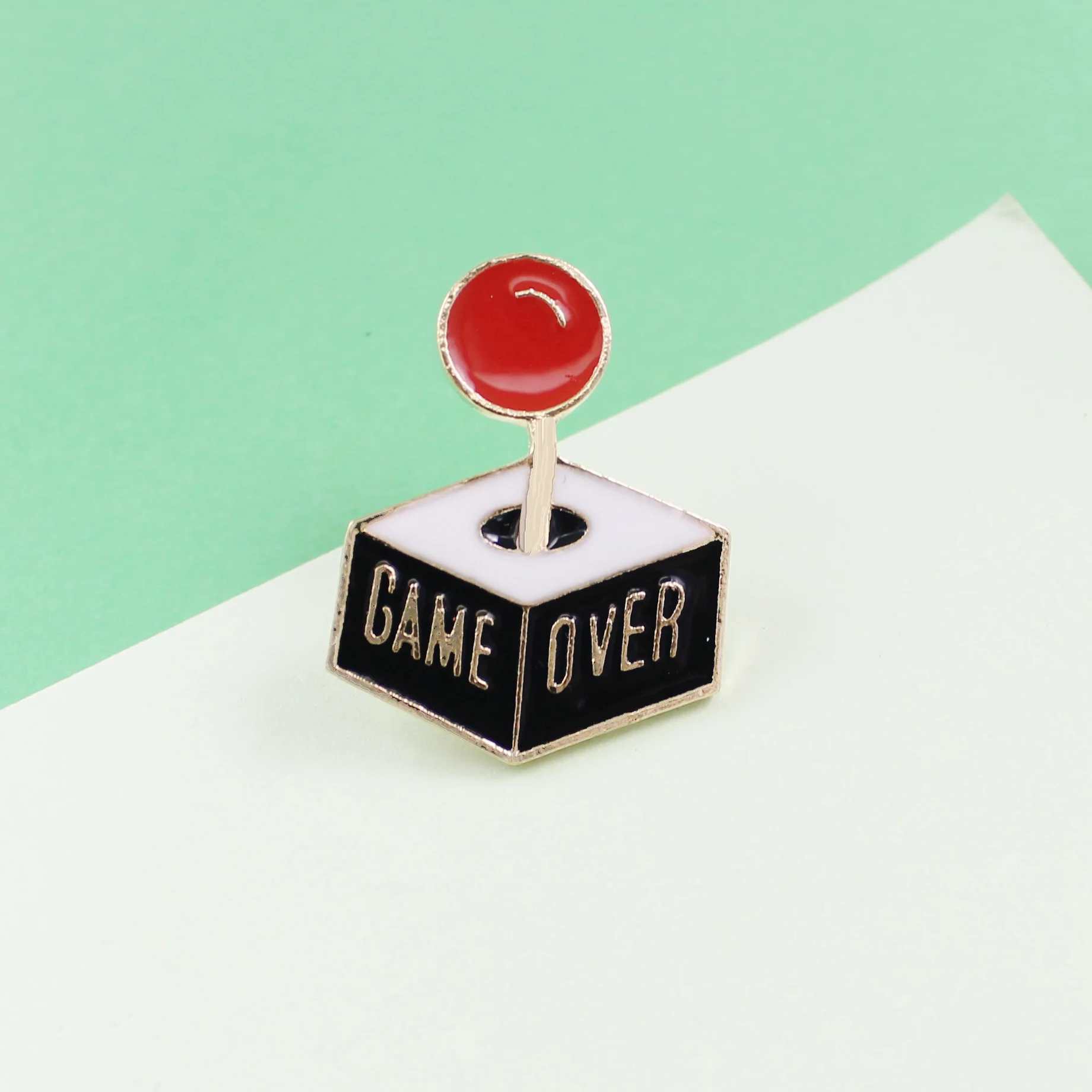 Игра над ручкой игровой зал автомат Red Ball Box ежедневные поставки Броши джинсовые