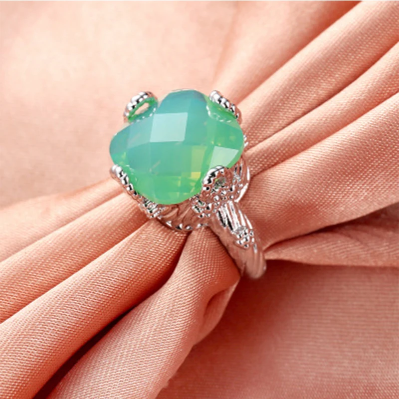 Женское кольцо принцессы Kate Green Gem серебряное с зеленым кристаллом ювелирное