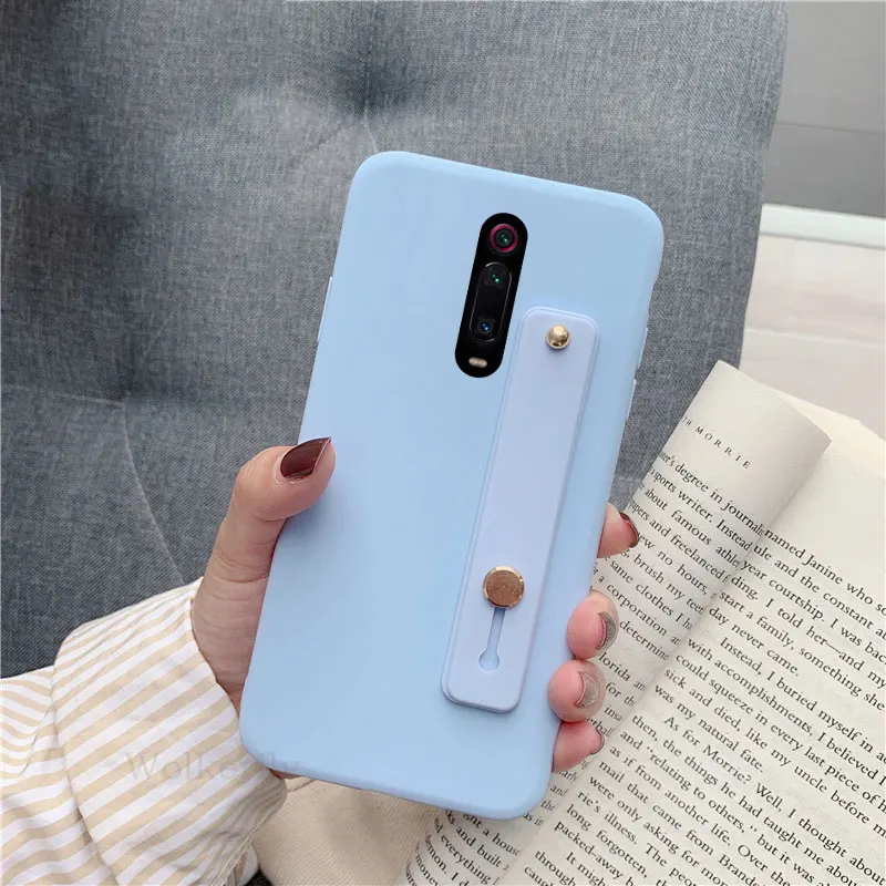 Purple Wrist Strap Hand Band silicone case for xiaomi redmi note 7 6 pro 5 7 7A 6a K20 pro mi 9 8 a2 lite se a1 5x 9t stand back cover - Color: Purple