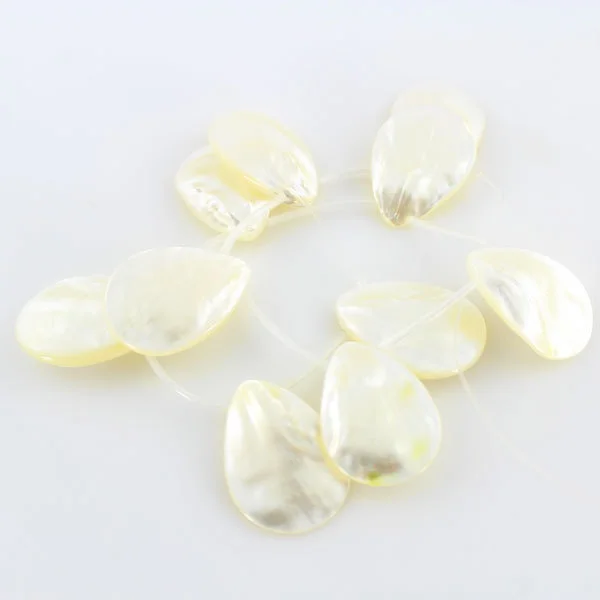 

2017 New Arrival Limited Round-brilliant-shape 10pcs 20x30mm Teardrop Sea Shell Beads
