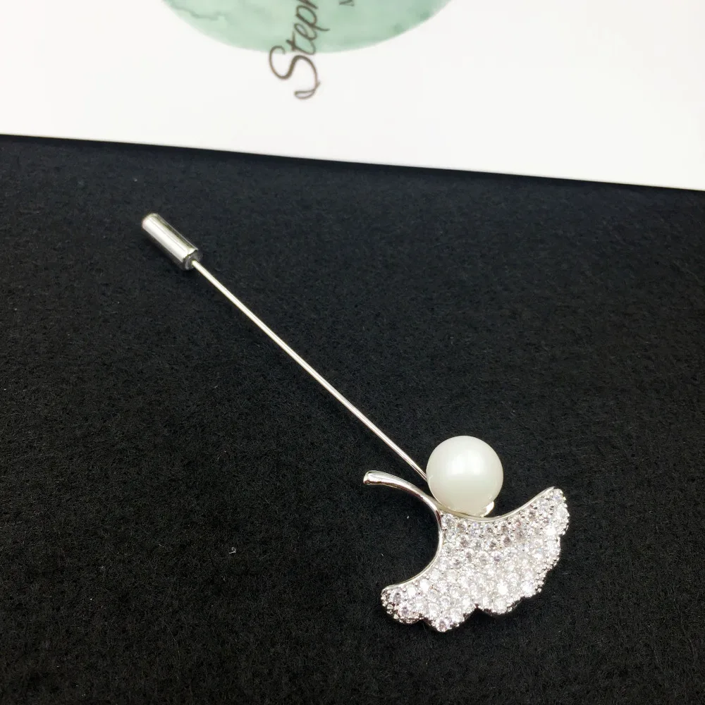 Мода оставляет Броши Циркон Gingko придерживаться брошь шарф воротник контактами