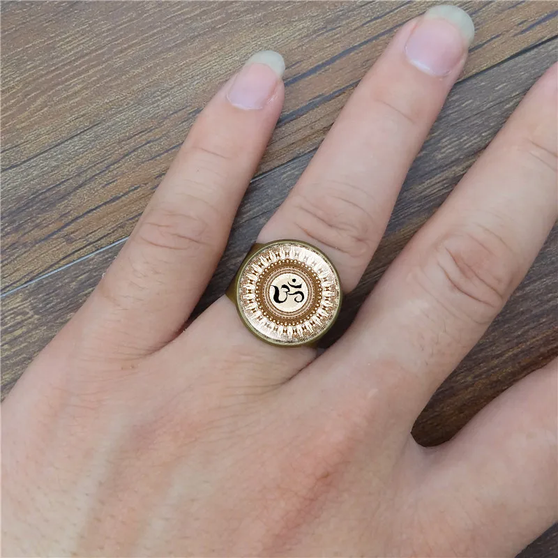 Винтажное антикварное кольцо индийский символ йоги Ом искусство коллаж