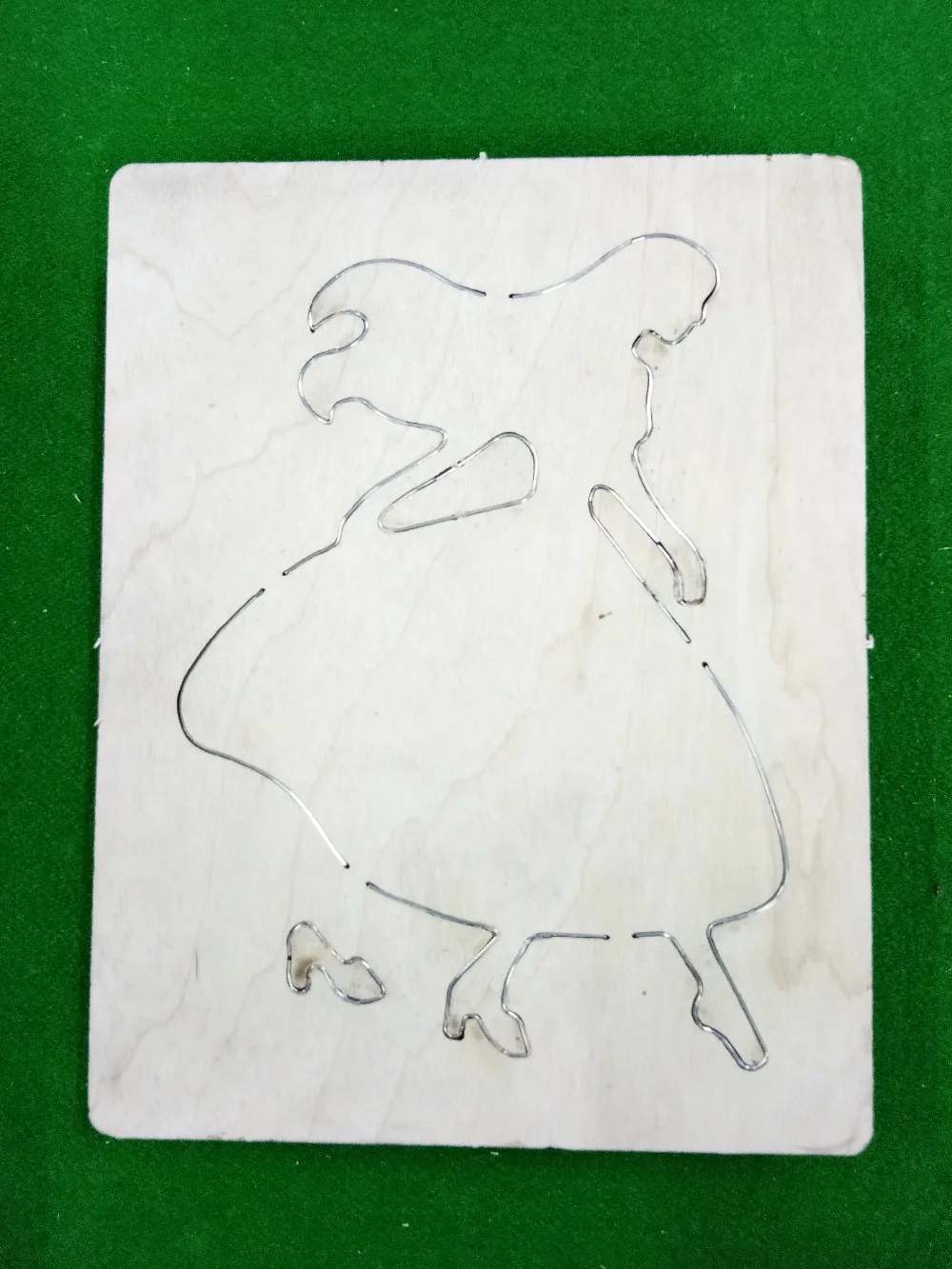 Красота Девушка металла резки штампы для скрапбукинга Деревянный Доска резак