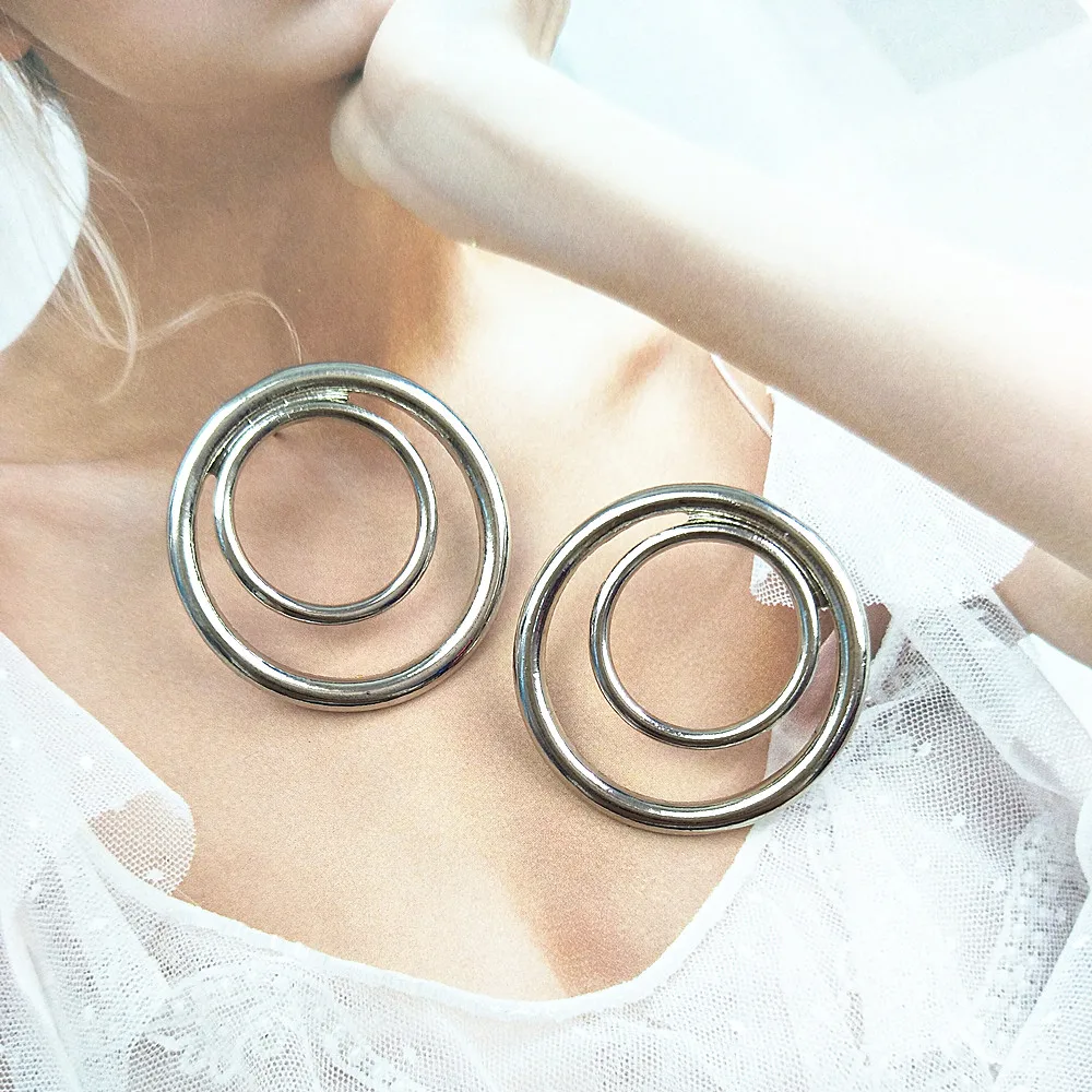 EM039 Простые индивидуальные геометрические серьги для женщин модные круглые