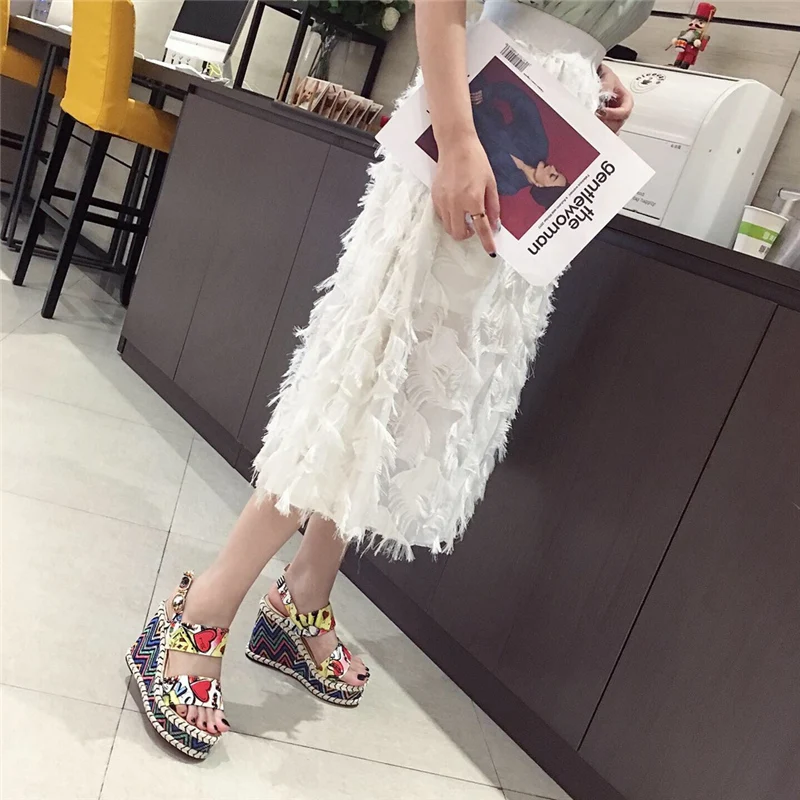 Summer Fashion Women Platform Sandals Luxury Designer High Heels Wedge Sandals Novelty Peep Toe Cork Sandals Party Shoes