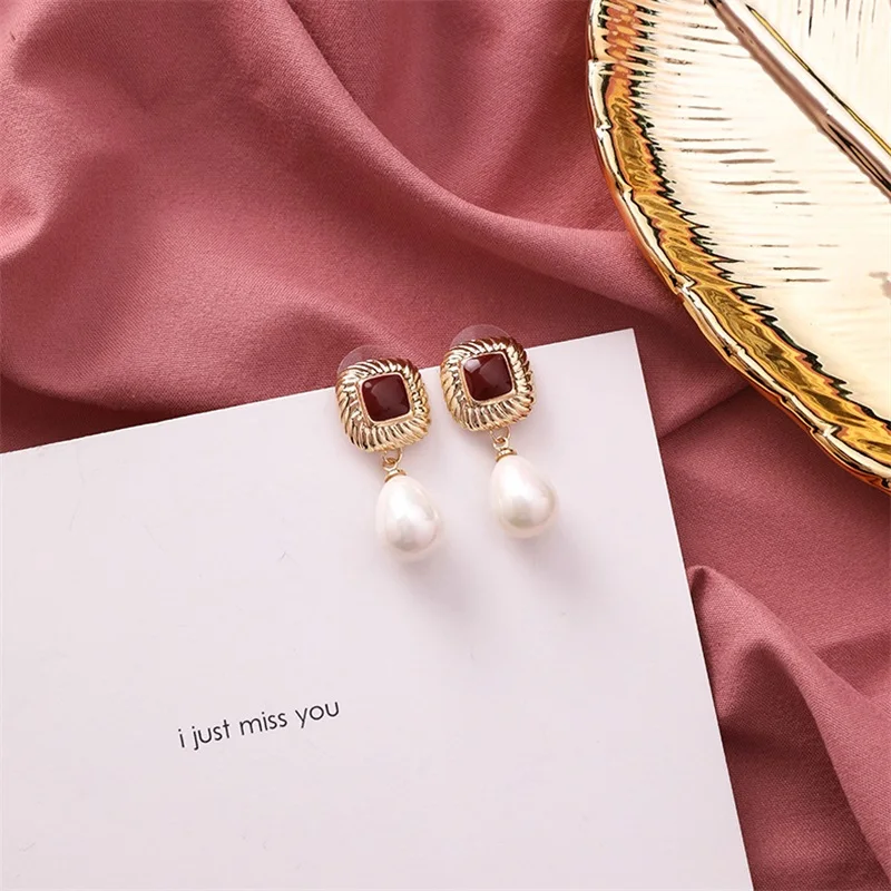 Sweet Red Pink Acrylic Resin Long Earrings Geometry Personality Trends Joker Fashion Korea Women Jewelry Gift | Украшения и