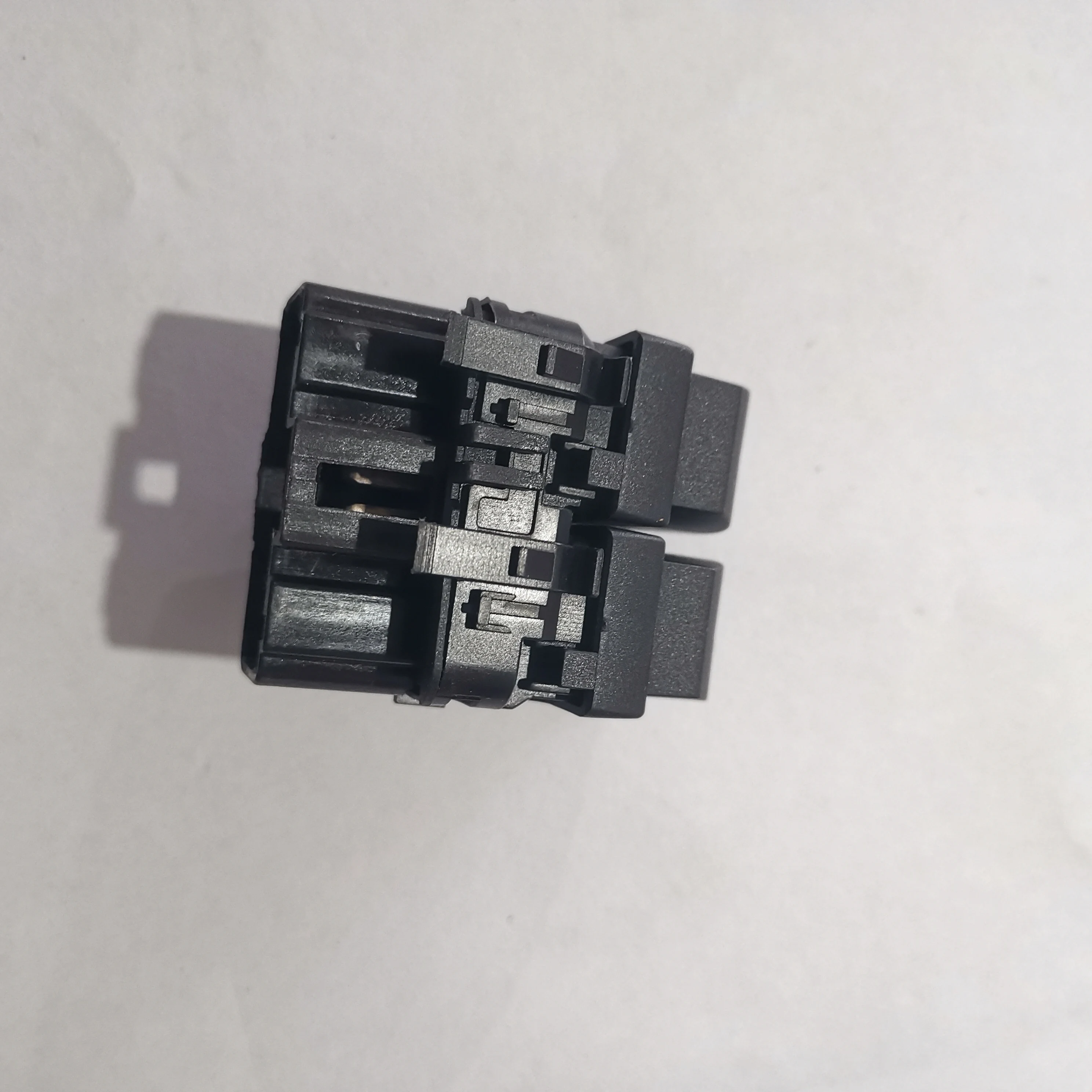 Переключатель Стеклоподъемника для Renault ESPACE GRAND SCENIC левый OEM 8200015088