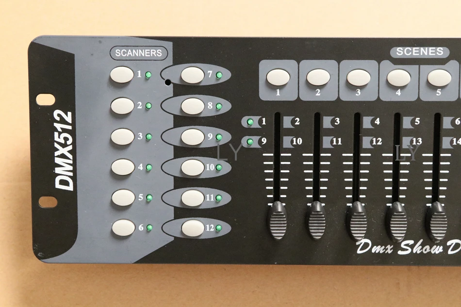 Бесплатная доставка 192 DMX контроллер для освесветильник сцены каналов DMX512 DJ