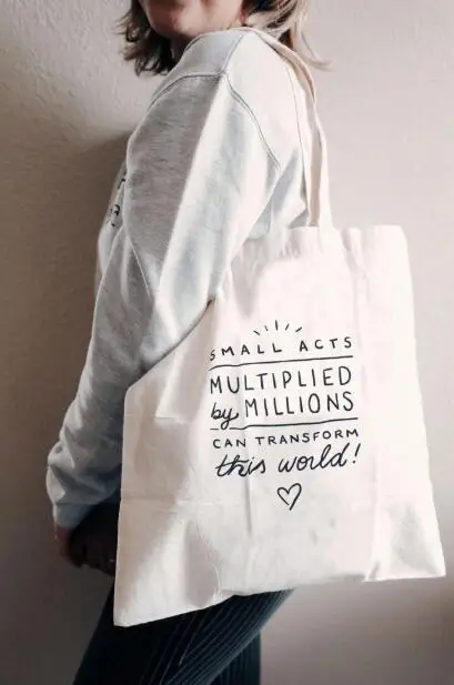 

Small acts multiplied by millions can transform this world Canvas Bag Fashion Shopping Original Zipper Closure Zipper Bag