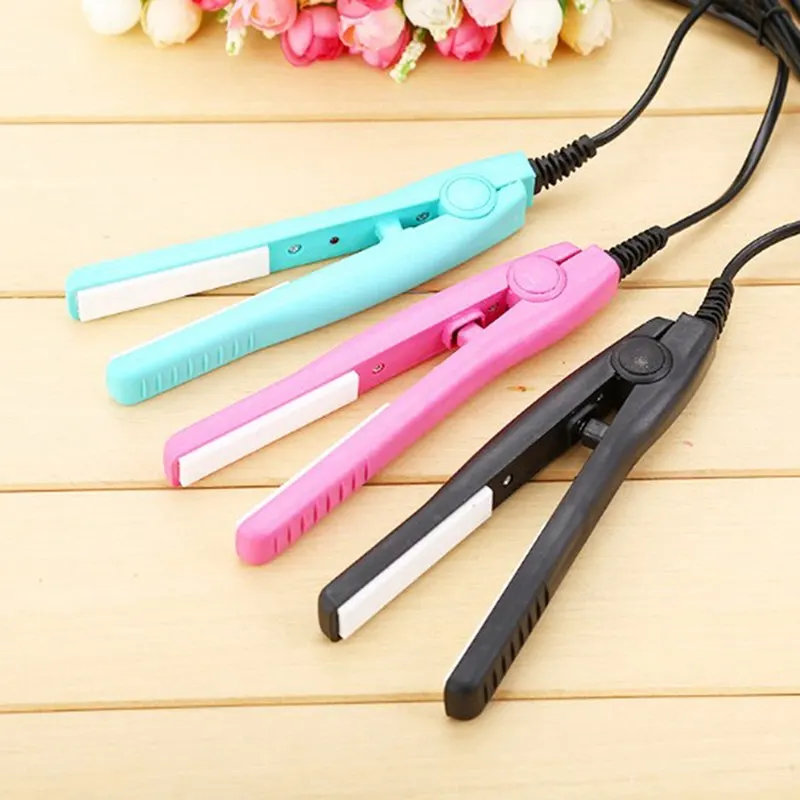 1Pcs US Plug Curling Irons Styling Tools High Quality Mini Ceramic Hair Care Curl Straightener Flat Iron Perm Splint Tourmaline - Цвет: Color Random