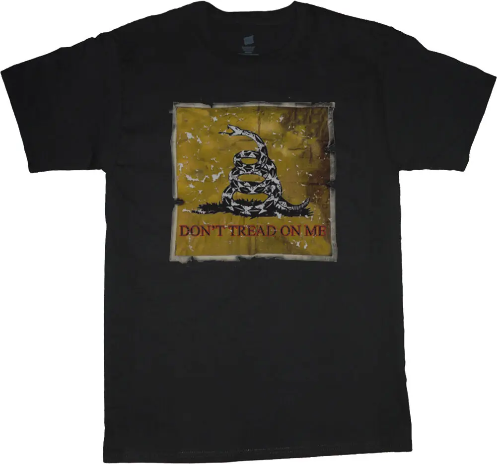 Футболка с надписью Don't tread on me Мужская черная футболка погремушкой и змеиным