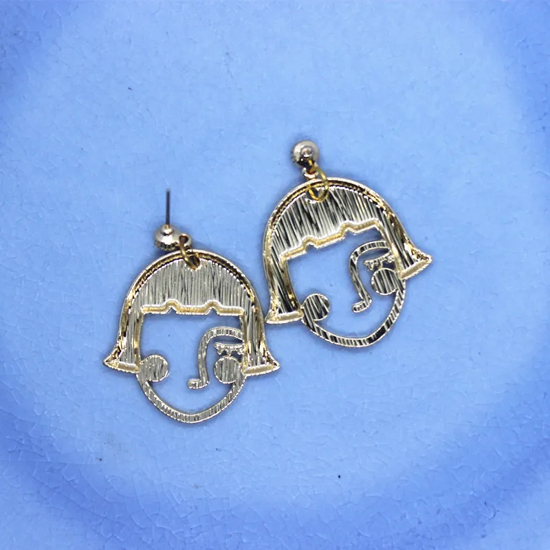 2018 New Unique Design Creative Cute Sweet Enamel Girls Face Stud Earrings Gold Color Fashion Jewelry 3.9*3.1cm | Украшения и