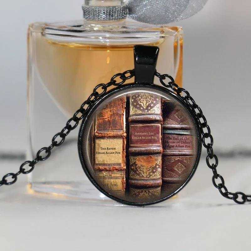 Ожерелье с подвеской в виде книги логотипом Эдгара Аллана По Литературная поэма