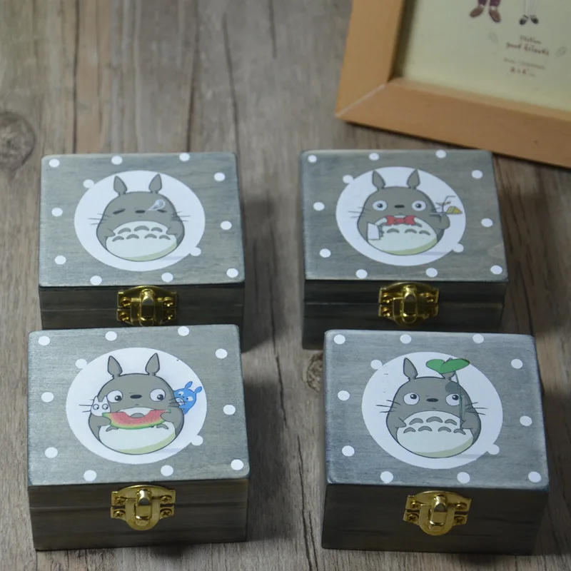 Музыкальная шкатулка Miyazaki Totoro деревянный подарок на день рождения для детей