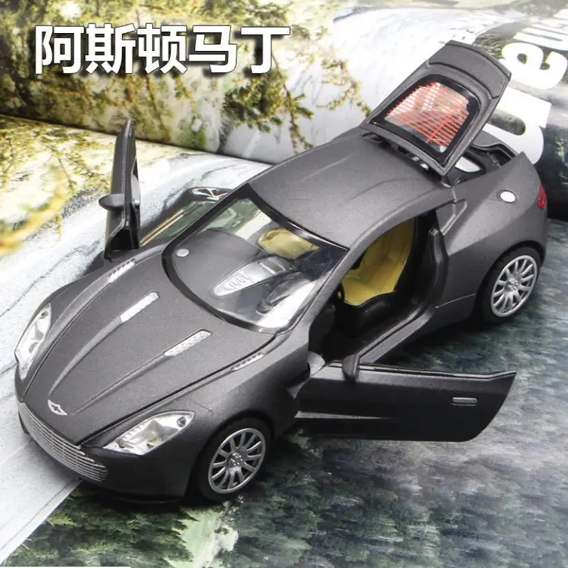 1:32 Toy Car Aston Martin Metal Alloy Diecast Model Miniature Scale Sound and Light Electric Toys For Children |