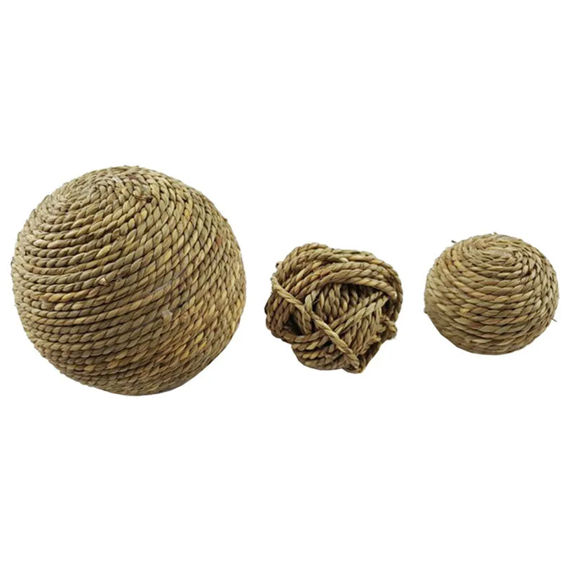 Маленький жевательный игрушечный шар из натуральной травы для чистки зубов