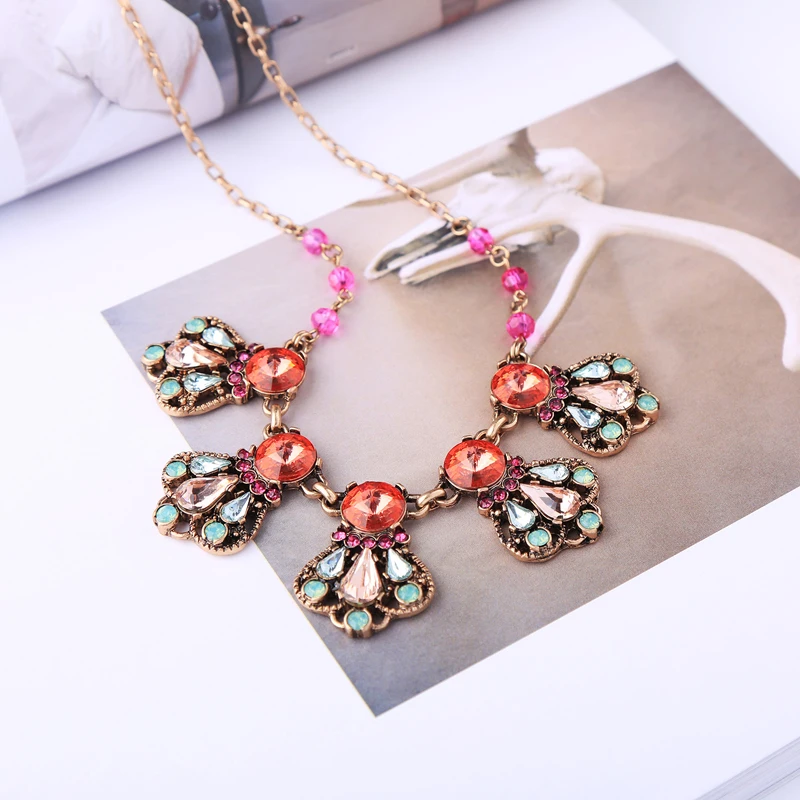 Великолепные индийские ювелирные изделия 2 цвета красный и фиолетовый